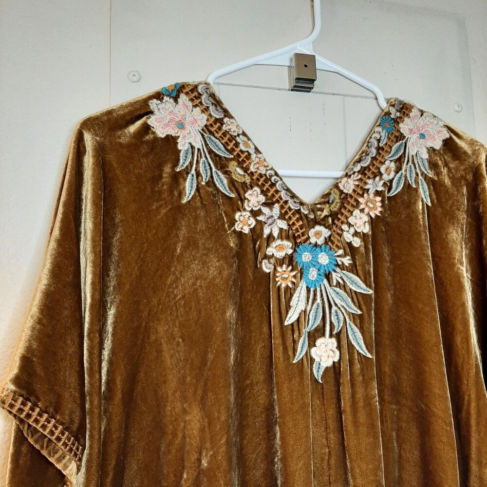 NEW Johnny Was Serafina Kaftan Dress Brown / Yellow Women M Embroidery Velvet - Picture 13 of 16